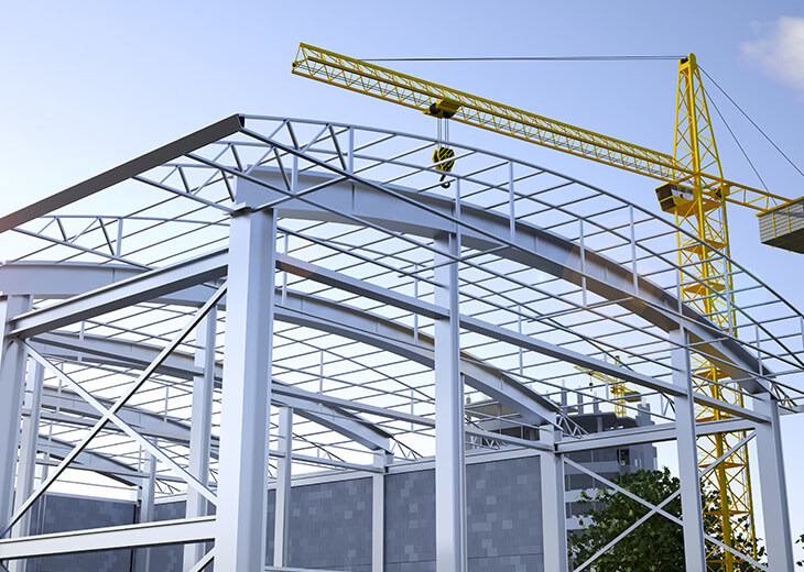 Stahlbauten lassen sich sowohl für individuell geplante Hallen als auch für den standardisierte Systemhalle perfekt einsetzen